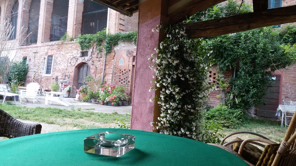 Agriturismo Olivazzi Quattordio Bagian luar foto